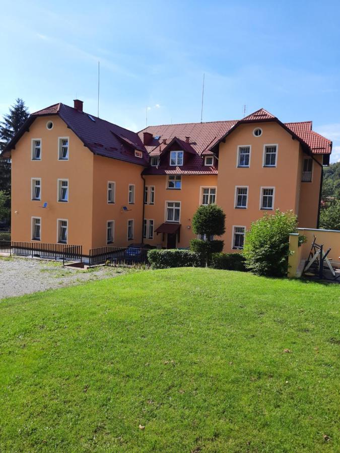 Osrodek Wypoczynkowy Buenos Aires Bed & Breakfast Kudowa-Zdroj Bagian luar foto