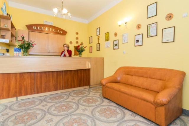 Osrodek Wypoczynkowy Buenos Aires Bed & Breakfast Kudowa-Zdroj Bagian luar foto